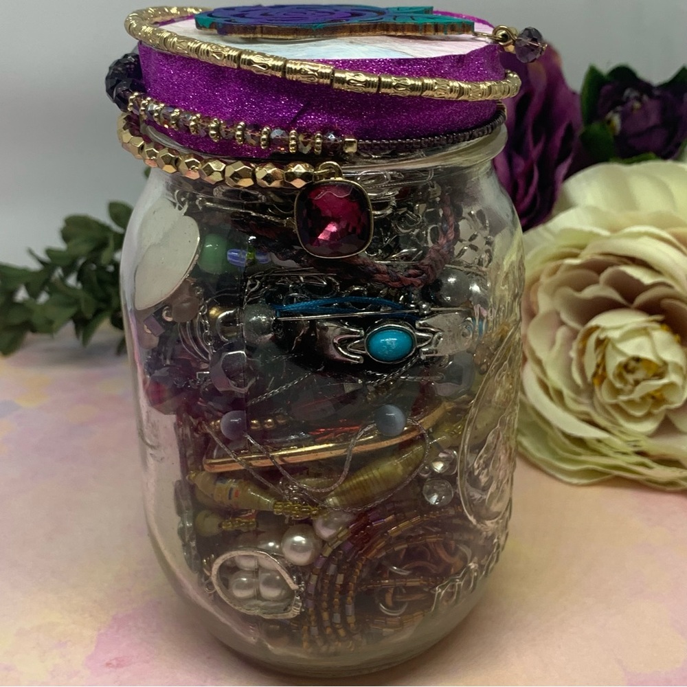 Mystery Jewelry Jar- All pieces wearable! 💍